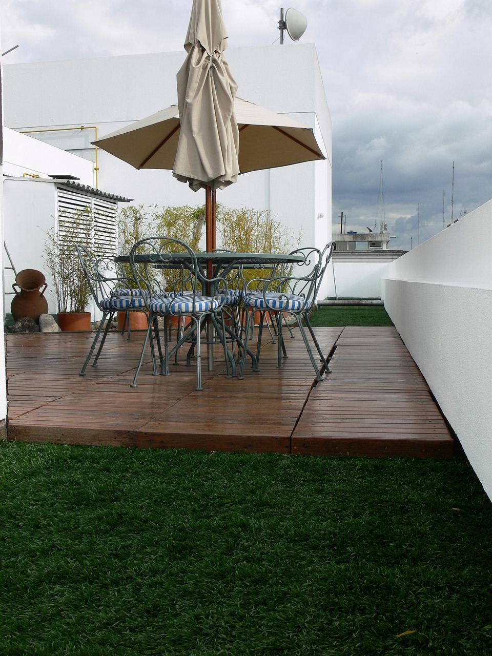 deck-451405_1280