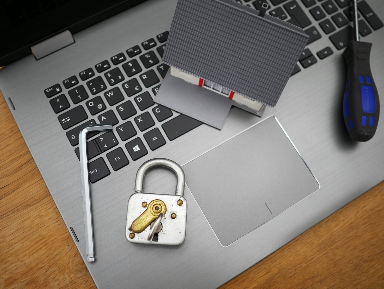 security-4516173_1280