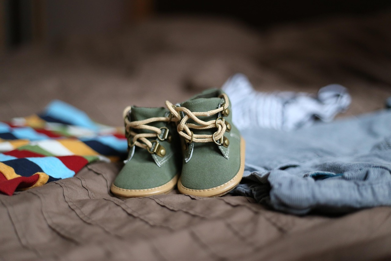 baby-shoes-505471_1280