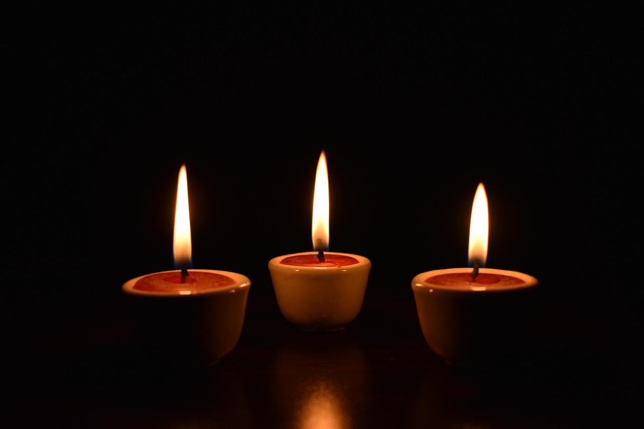 candlelight-4832389_1280