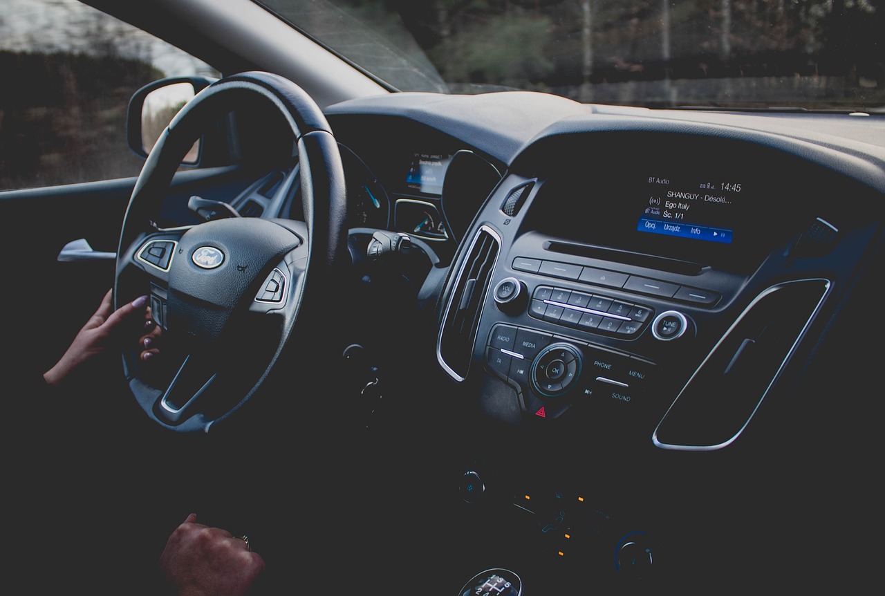 cars-4814015_1280