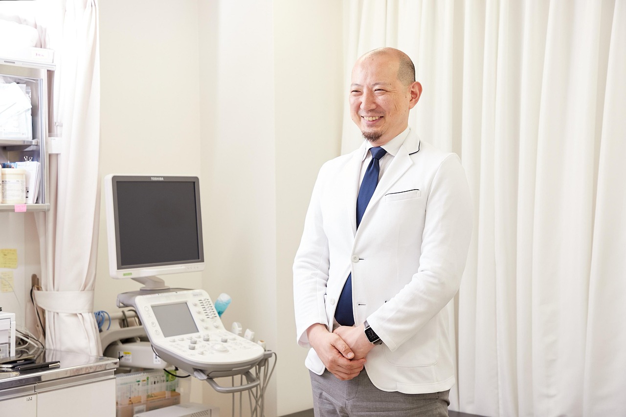 doctor-6111647_1280