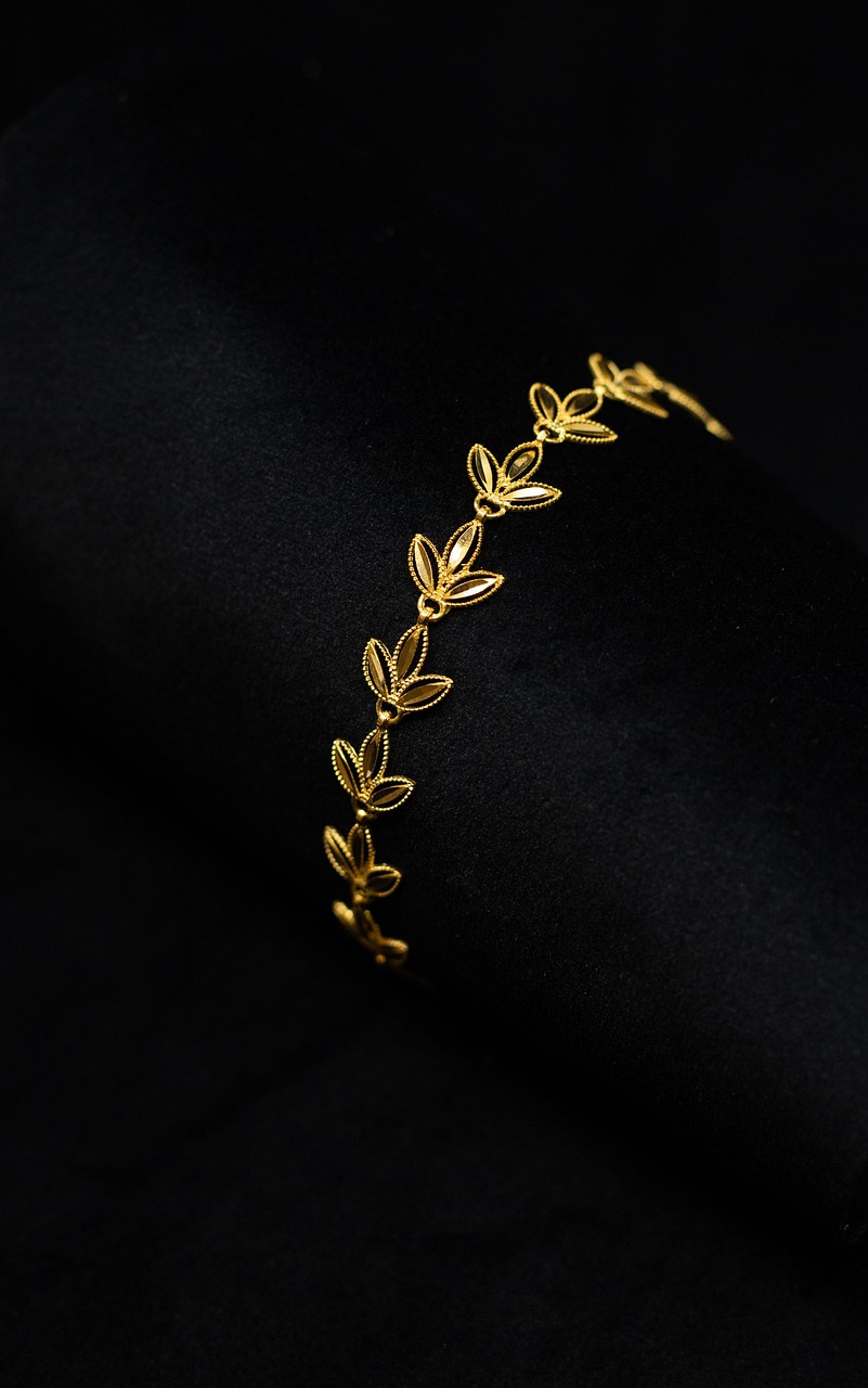 jewelry-7951905_1280