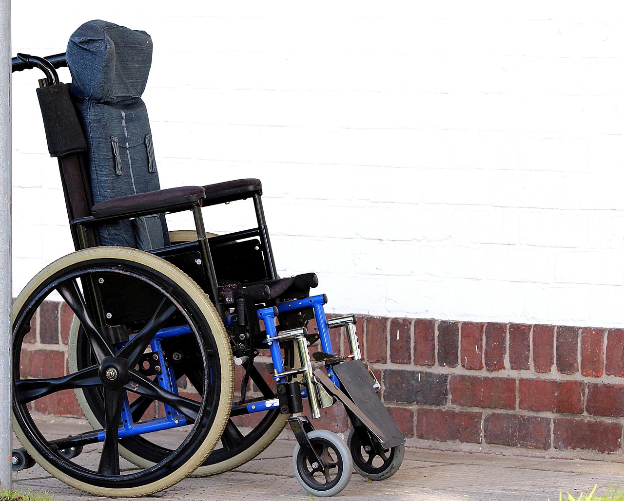 wheelchair-2489427_1280
