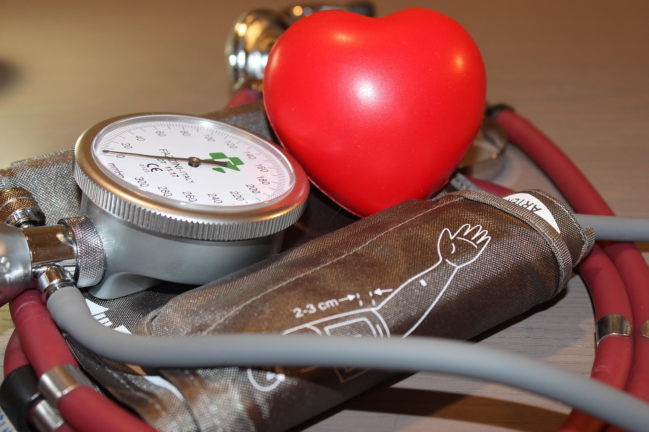 blood-pressure-5282045_1280
