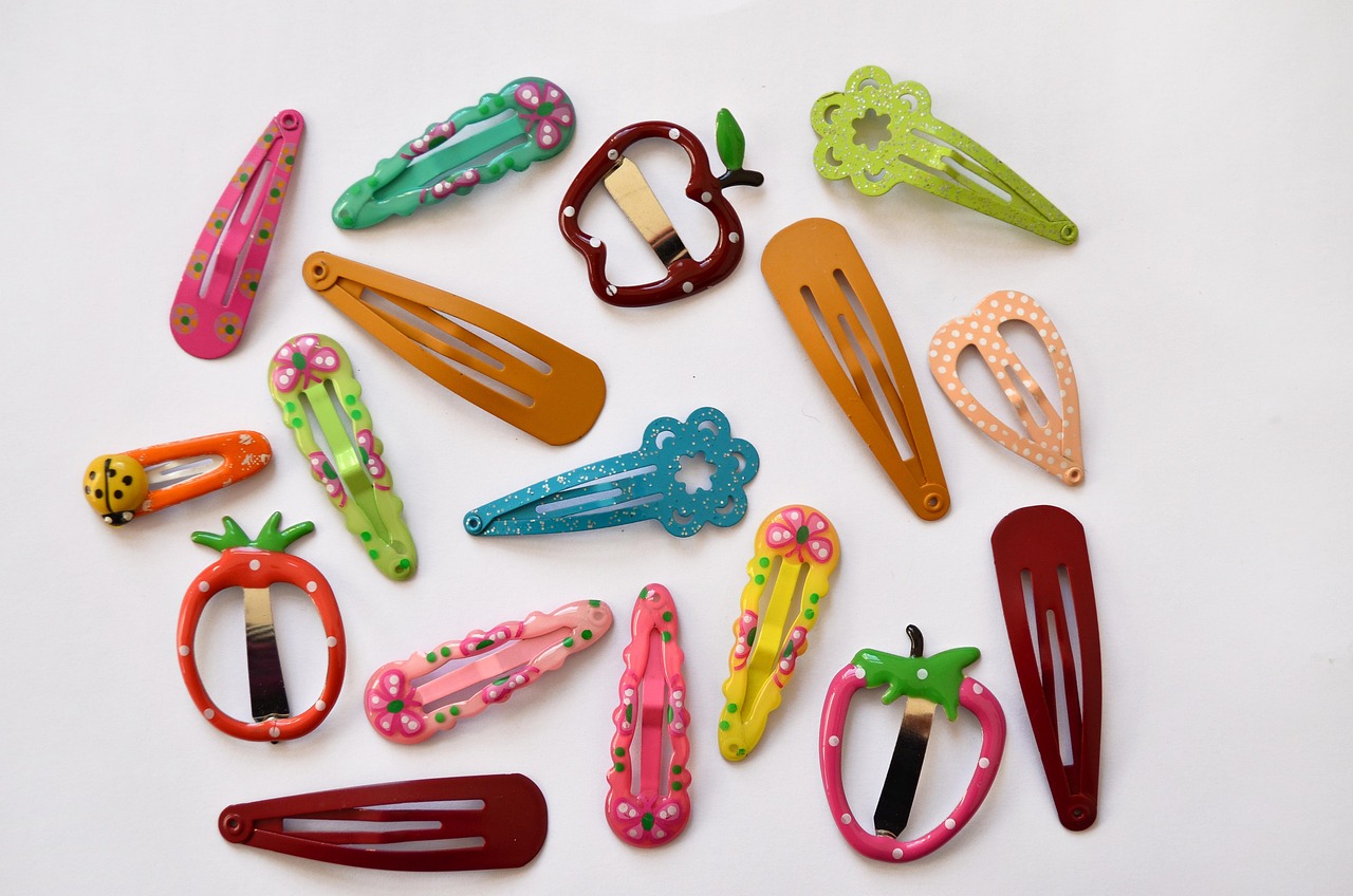 clasp-515516_1280