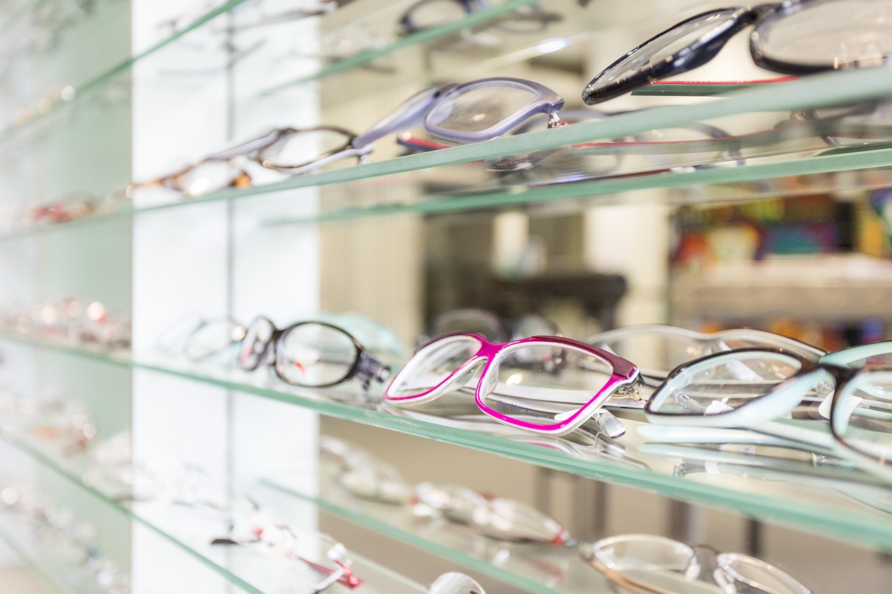 glass-3097577_1280