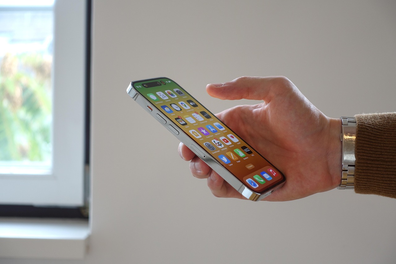 iphone-7479302_1280